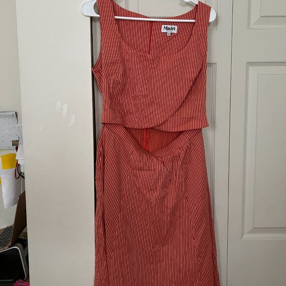 Crossover Nursing Dress - SMALL - Picture 6 of 6